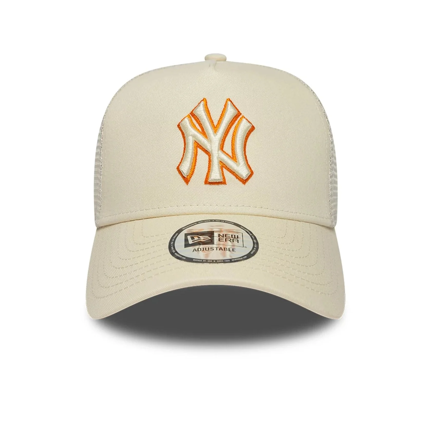 NE MLB Outline New York Yankees 9FORTY E-Frame Trucker Beige